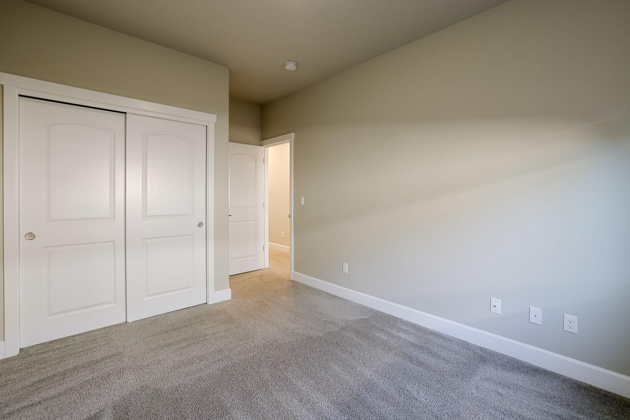 27 Elm - Residential