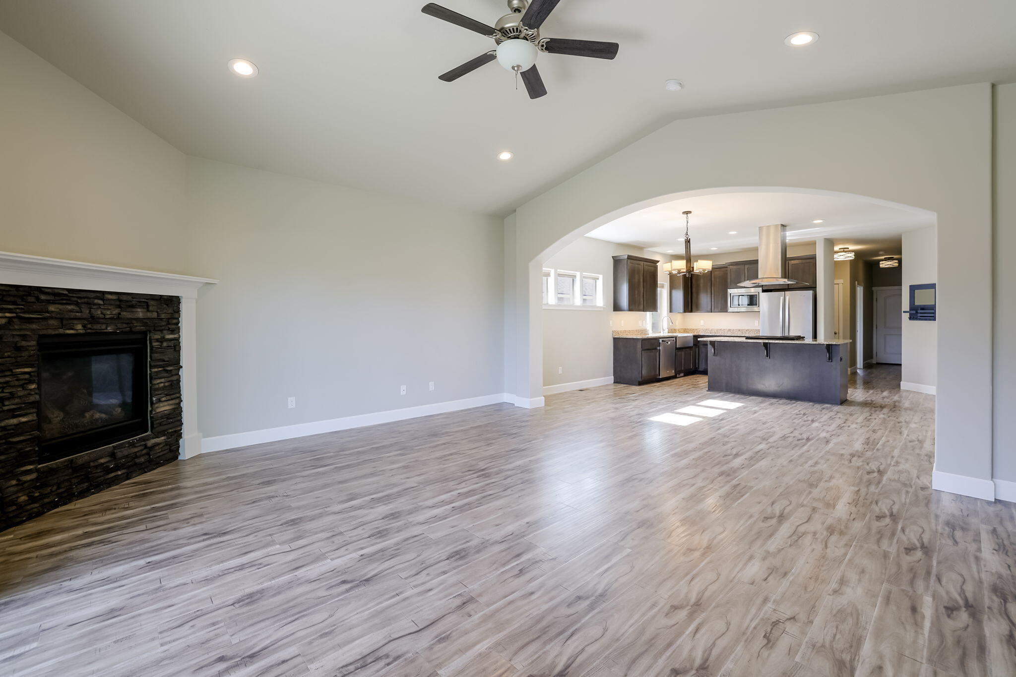 27 Elm - Residential