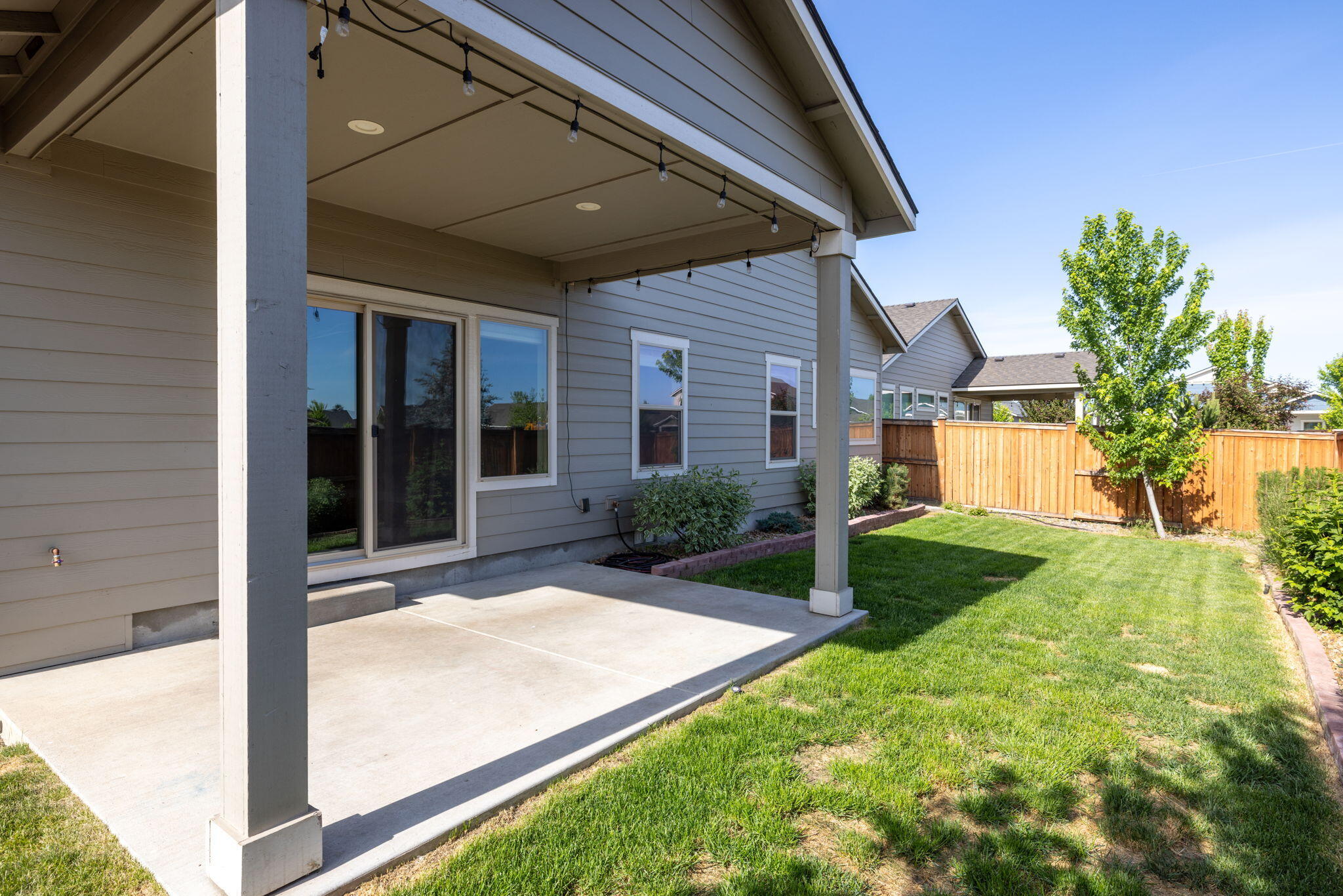 27 Elm - Residential