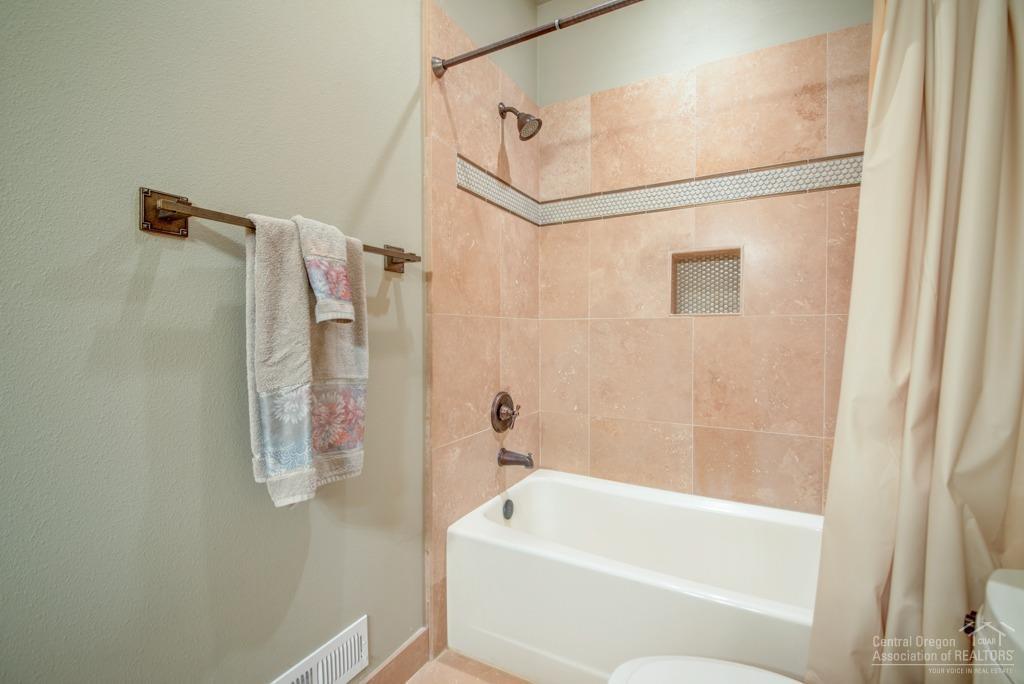 Awbrey Glen - Residential