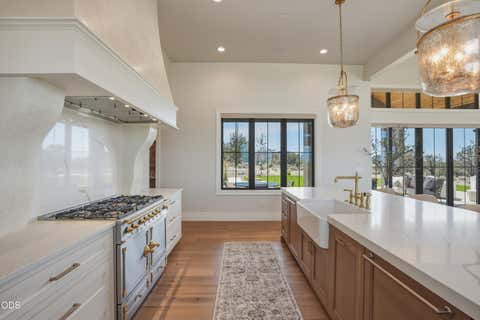 Tiny photo for 17008 SW Paragon Court, Powell Butte, OR 97753 (MLS # 220225525)