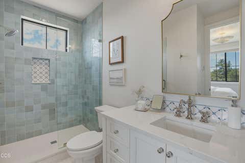 Tiny photo for 17008 SW Paragon Court, Powell Butte, OR 97753 (MLS # 220225525)