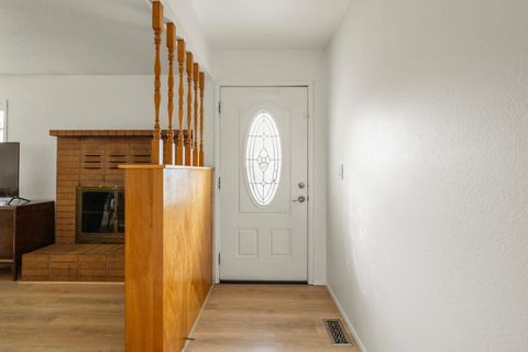 Tiny photo for 4003 Mazama Drive, Klamath Falls, OR 97603 (MLS # 220215062)