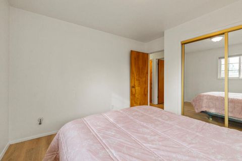 Tiny photo for 4003 Mazama Drive, Klamath Falls, OR 97603 (MLS # 220215062)