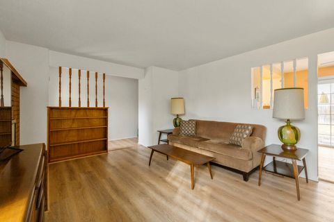 Tiny photo for 4003 Mazama Drive, Klamath Falls, OR 97603 (MLS # 220215062)