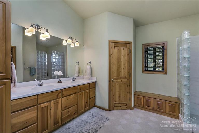 Horseshoe Acres - Residential