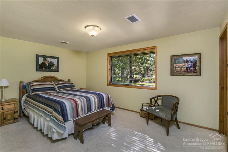 Horseshoe Acres - Residential