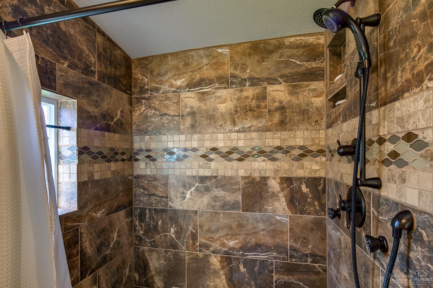 Shamrock Estate - Residential