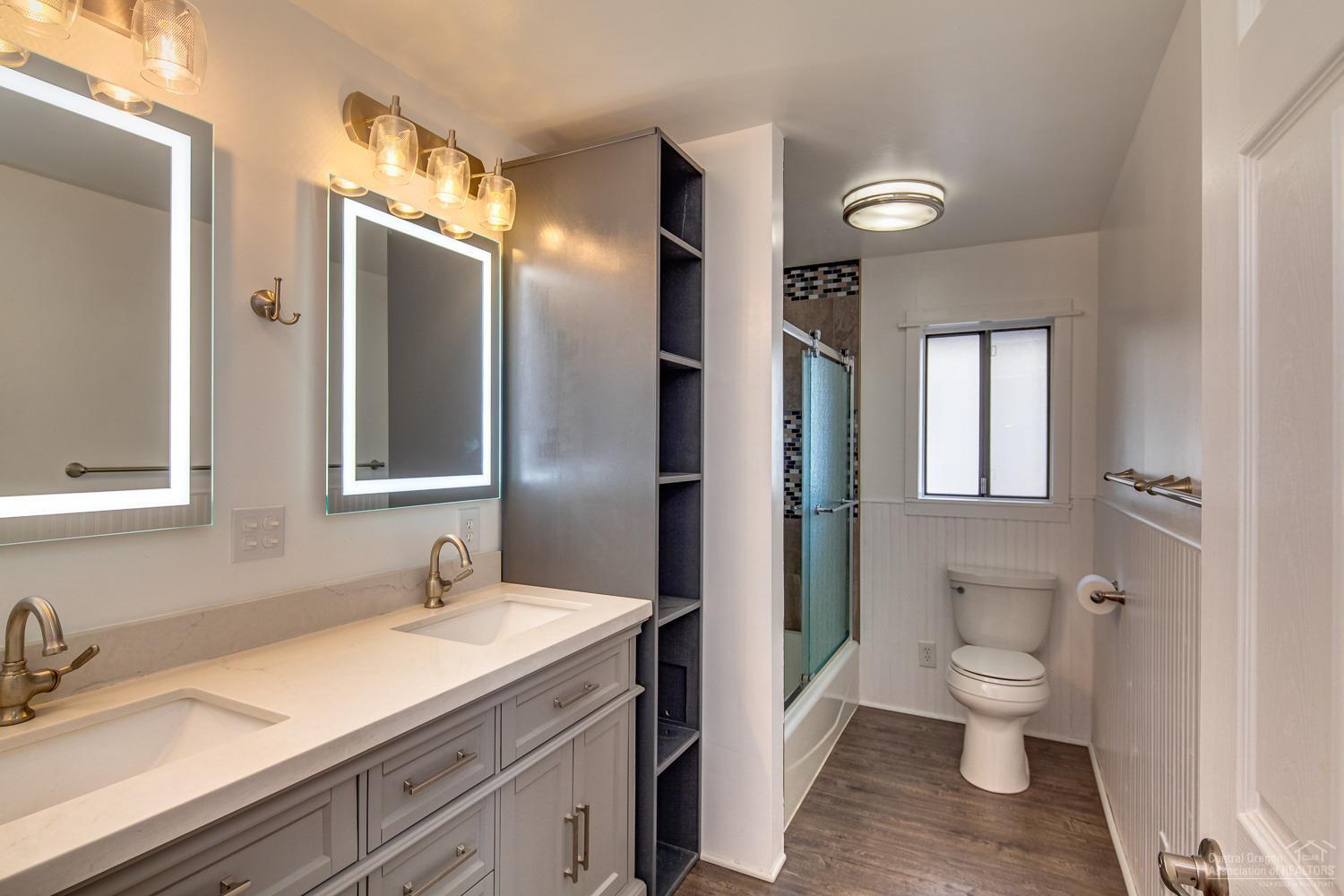 Golden Horseshoe - Residential