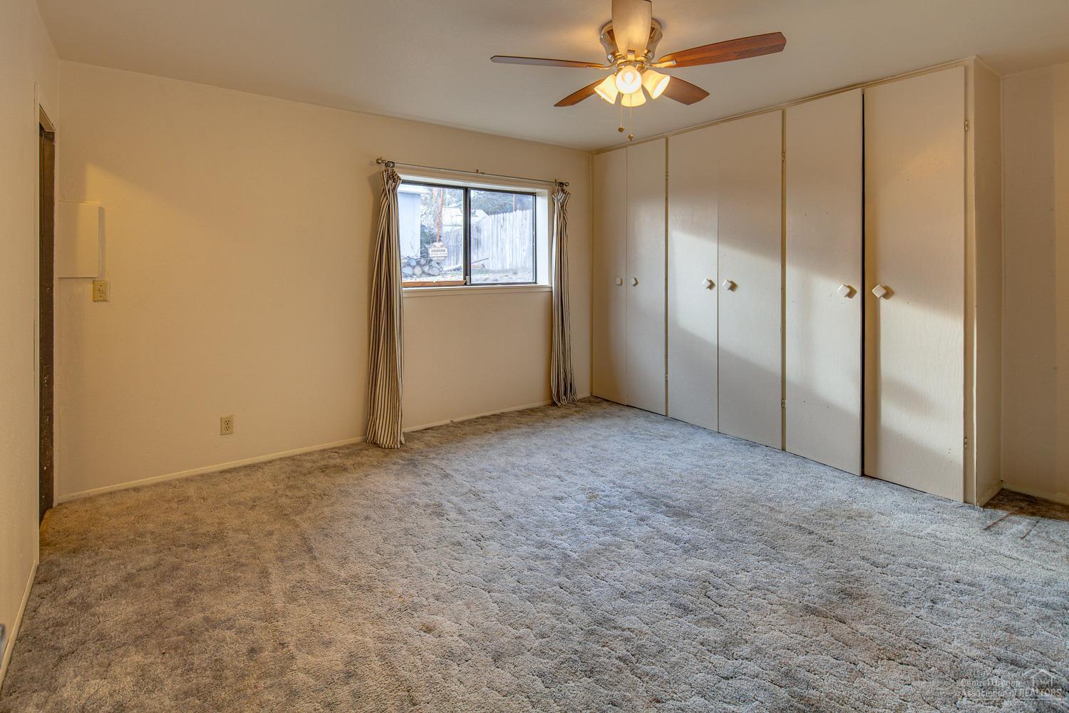 Golden Horseshoe - Residential