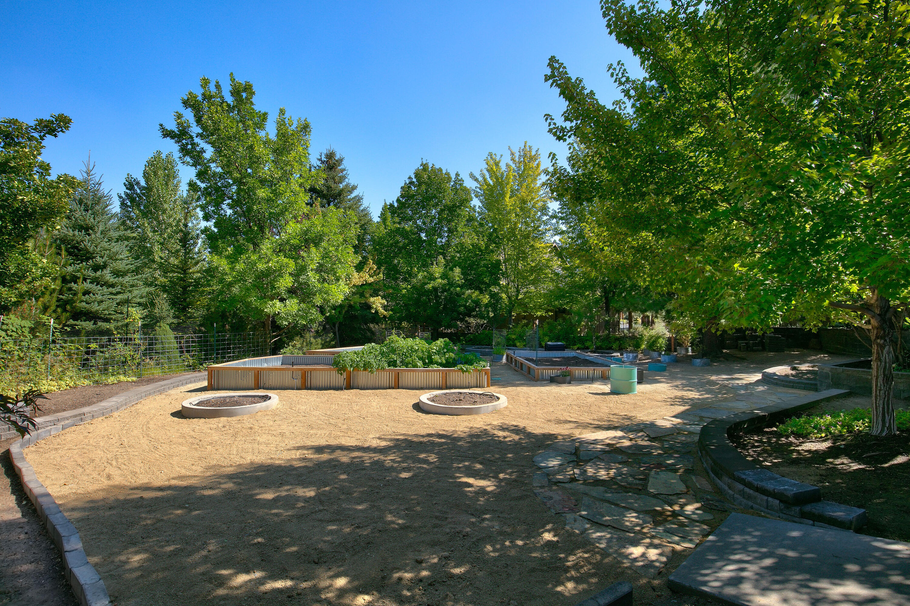 Mtn Gate - Residential