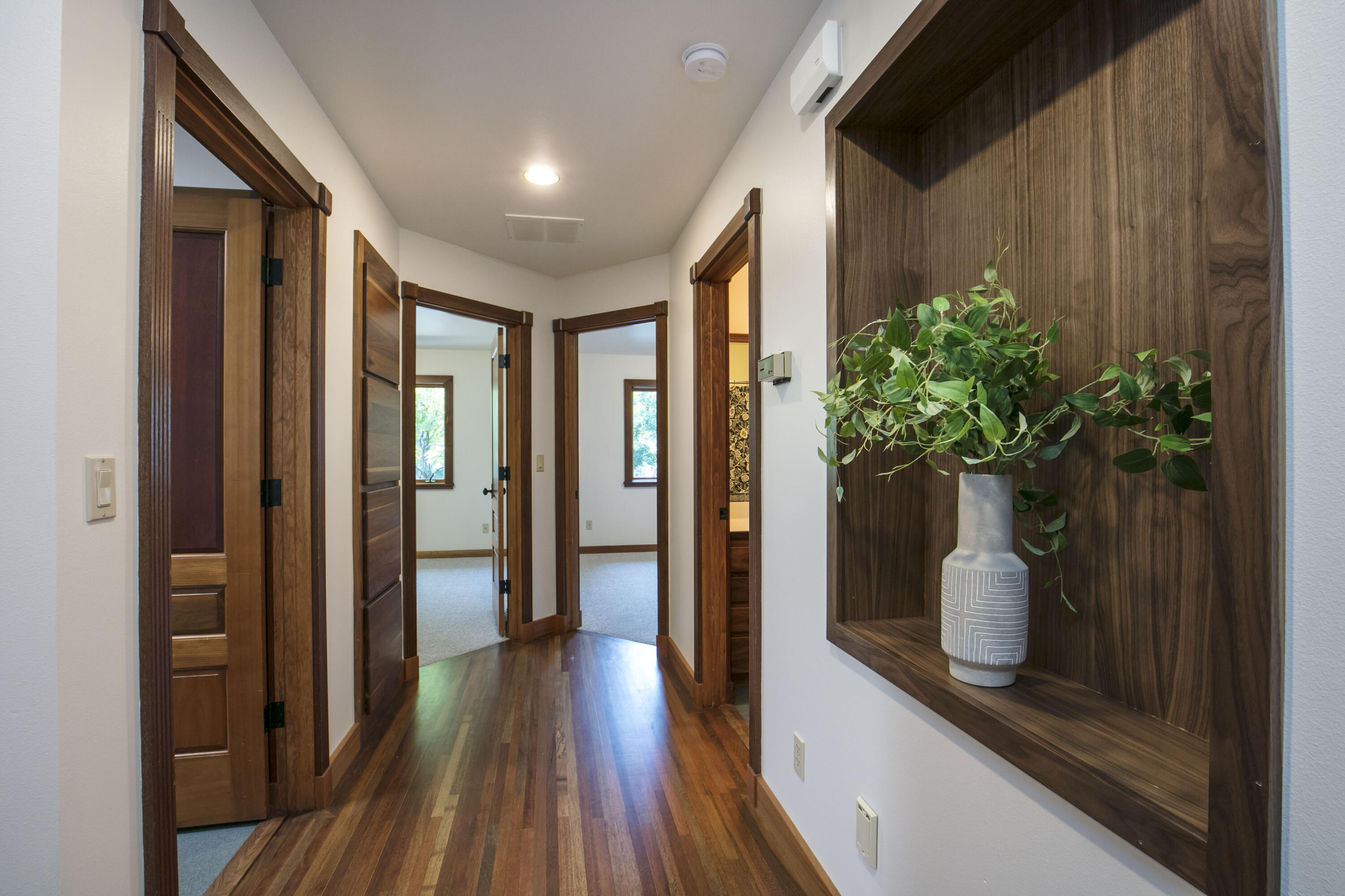 Mtn Gate - Residential