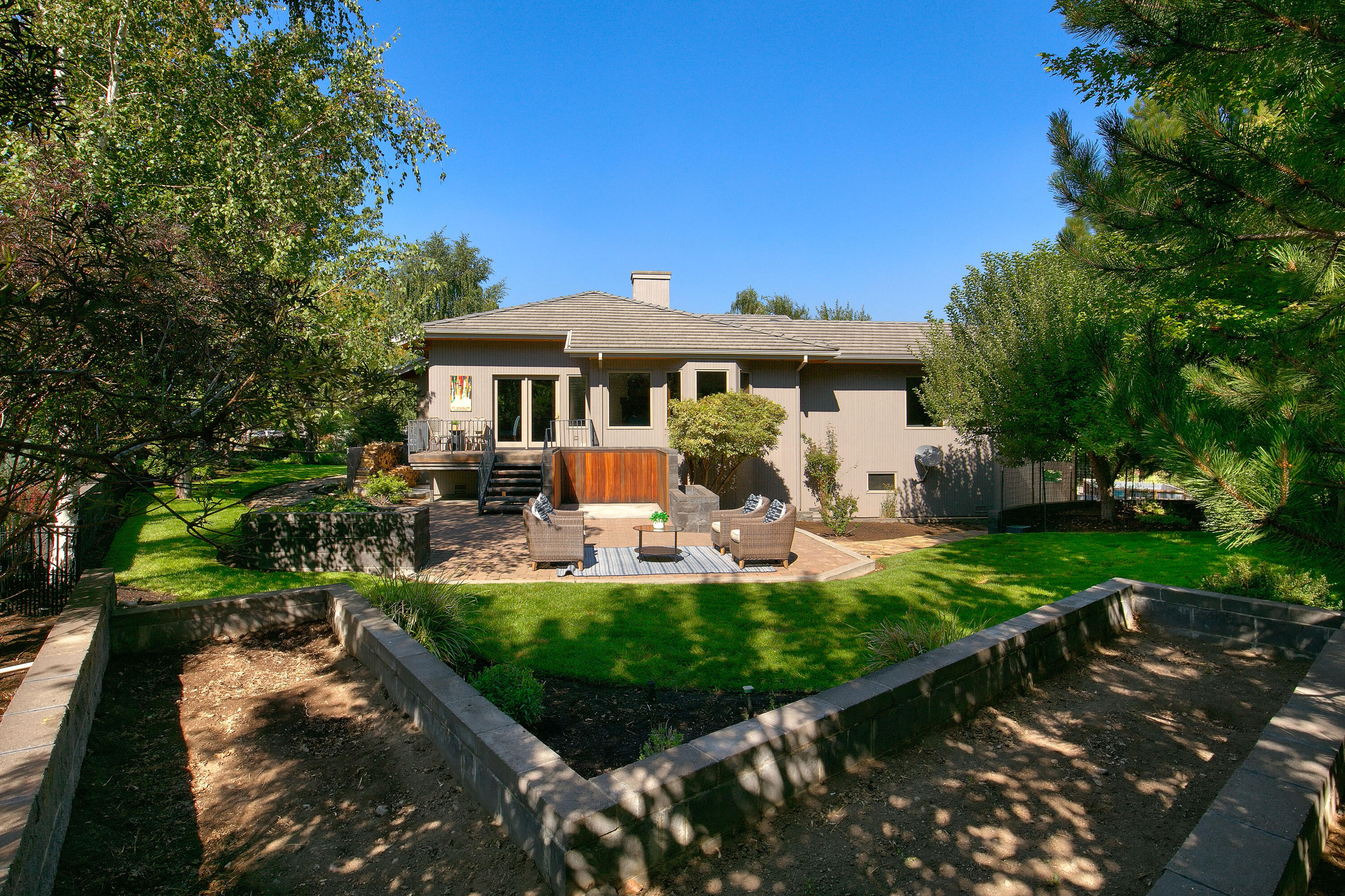 Mtn Gate - Residential