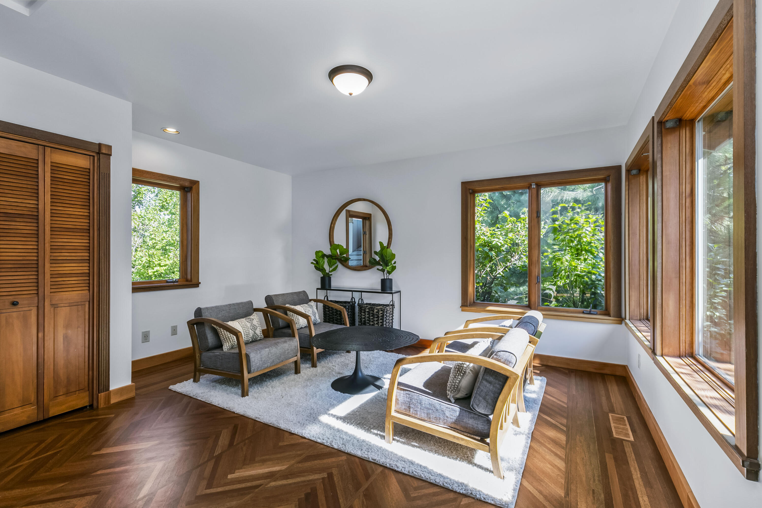 Mtn Gate - Residential