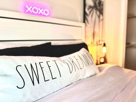 Tiny photo for 16496 Pine Creek Dr Crk, La Pine, OR 97739 (MLS # 220213245)