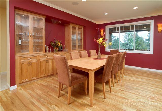 Royal Oak Estates - Residential