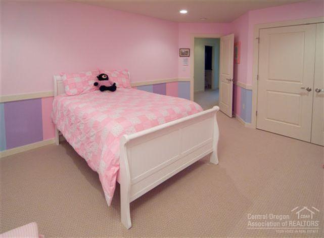 Royal Oak Estates - Residential