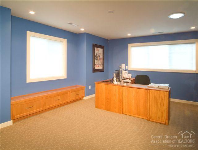 Royal Oak Estates - Residential