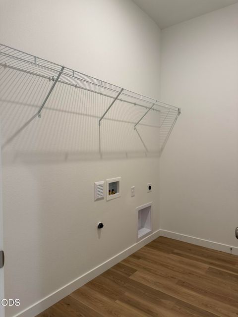 Tiny photo for 680 NE Rickenbacker Road #141, Madras, OR 97741 (MLS # 220222907)