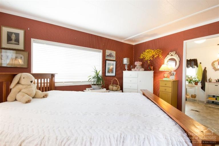 Whispering Pines - Residential