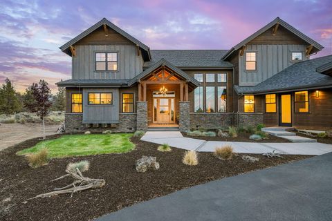 Tiny photo for 20055 Pacific Heights Road, Bend, OR 97703 (MLS # 220221303)