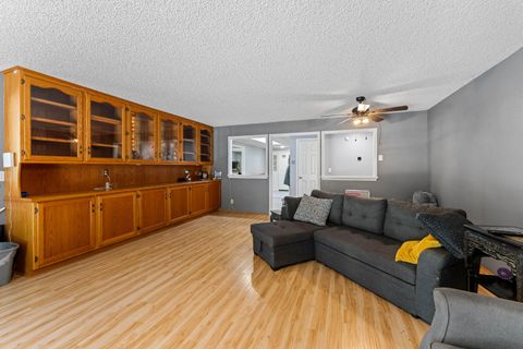 Tiny photo for 287 Surrey Drive, Grants Pass, OR 97526 (MLS # 220217265)