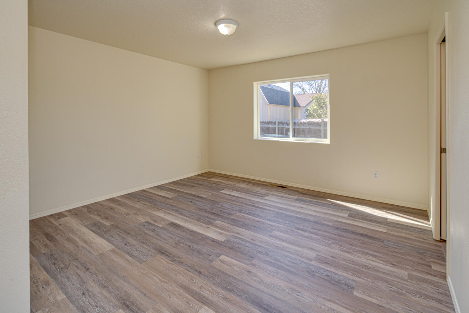 Obsidian Estate - Residential