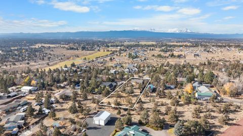 Tiny photo for 65050 92nd Street, Bend, OR 97703 (MLS # 220212024)