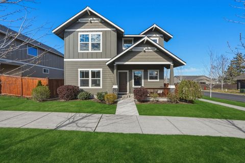 62735 Hawkview Road Bend OR 97701