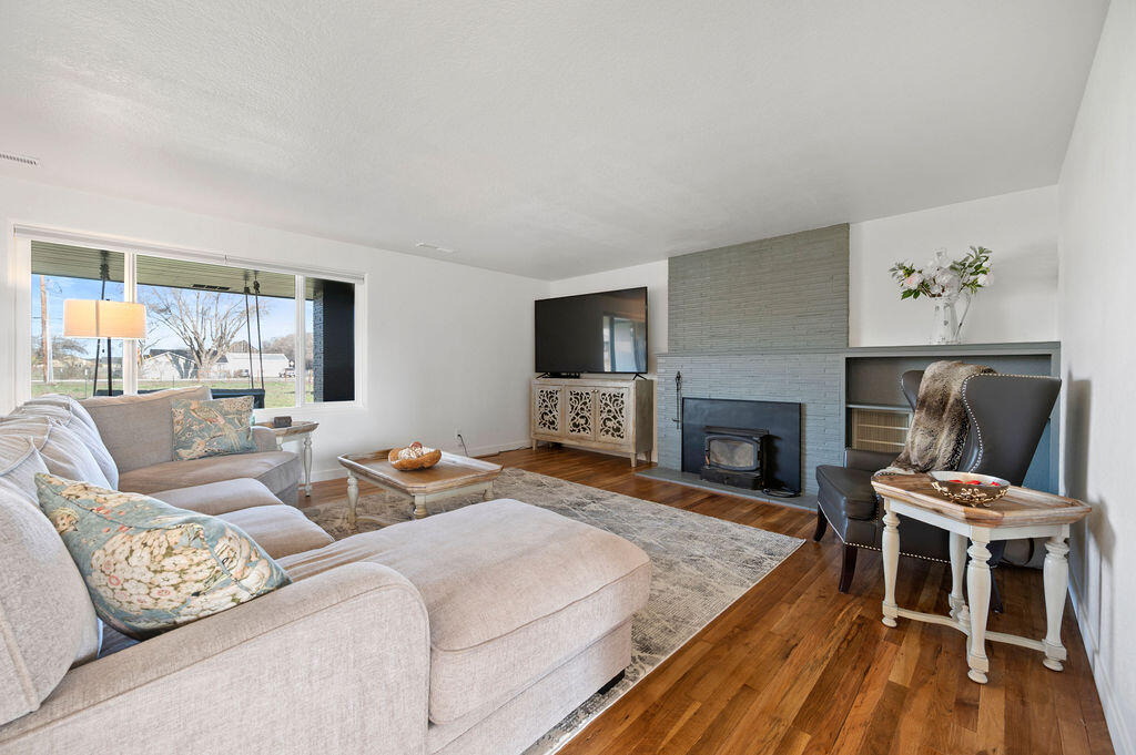 Homedale - Residential