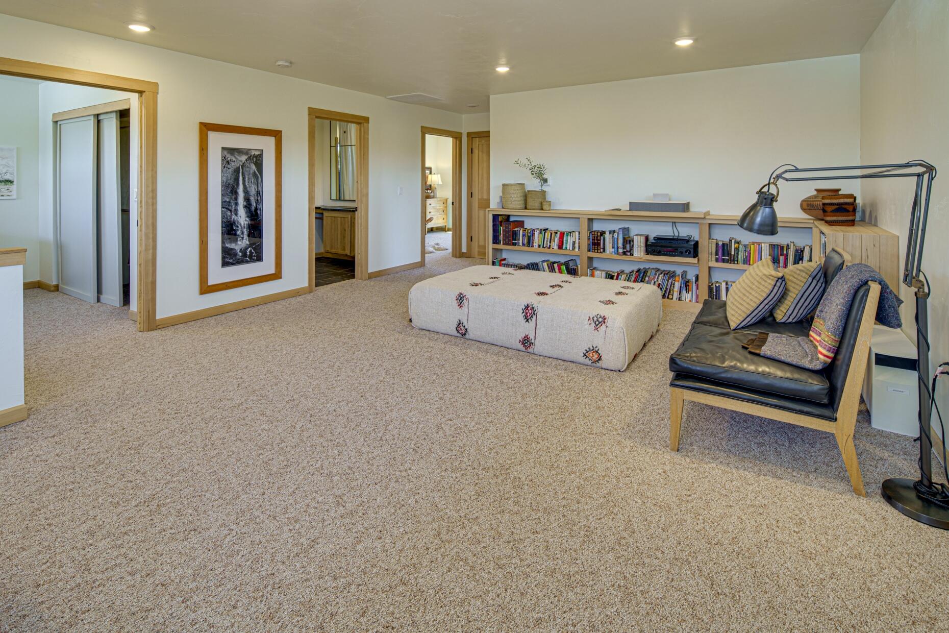 Forked Horn Estate - Residential