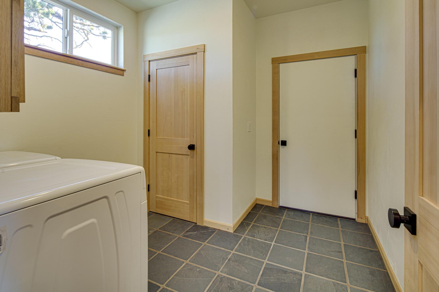 Forked Horn Estate - Residential