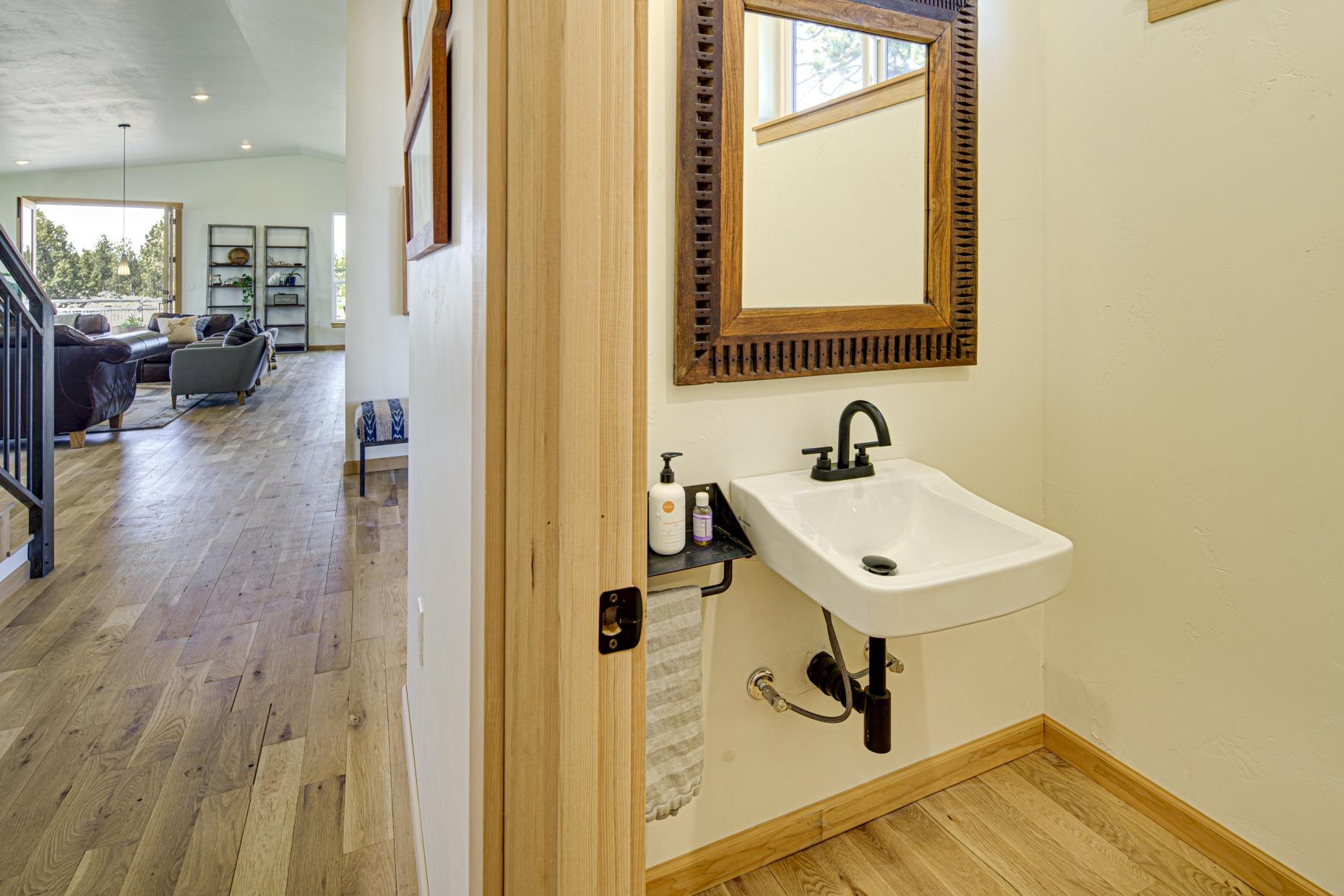 Forked Horn Estate - Residential