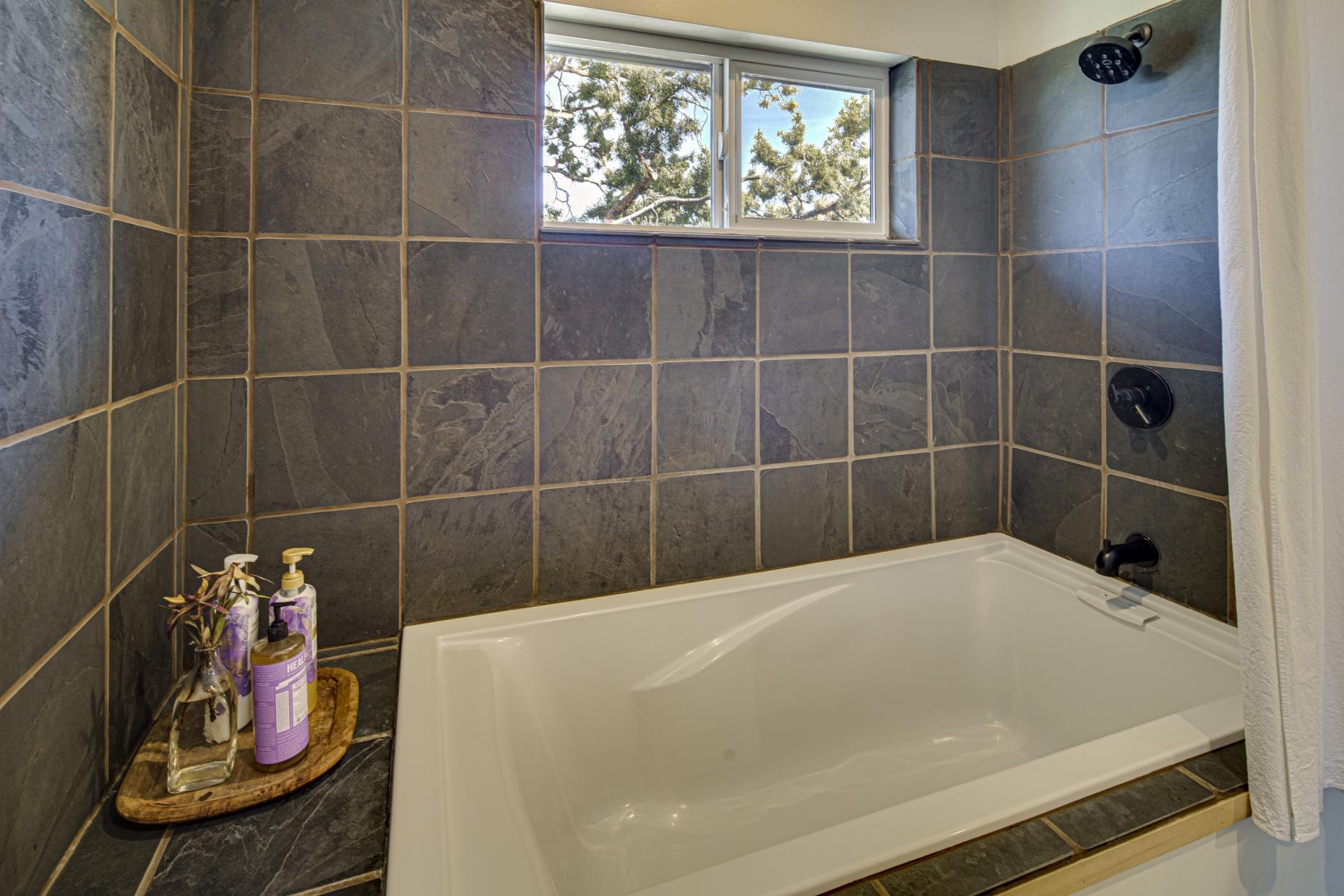 Forked Horn Estate - Residential