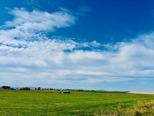 Rolling Hills - Land