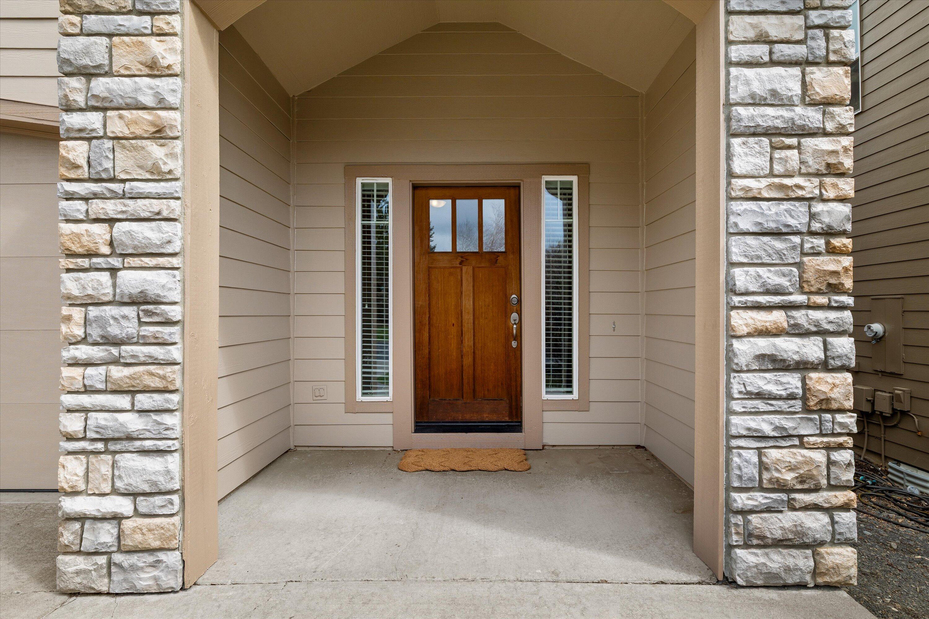 61148 Foxglove Loop