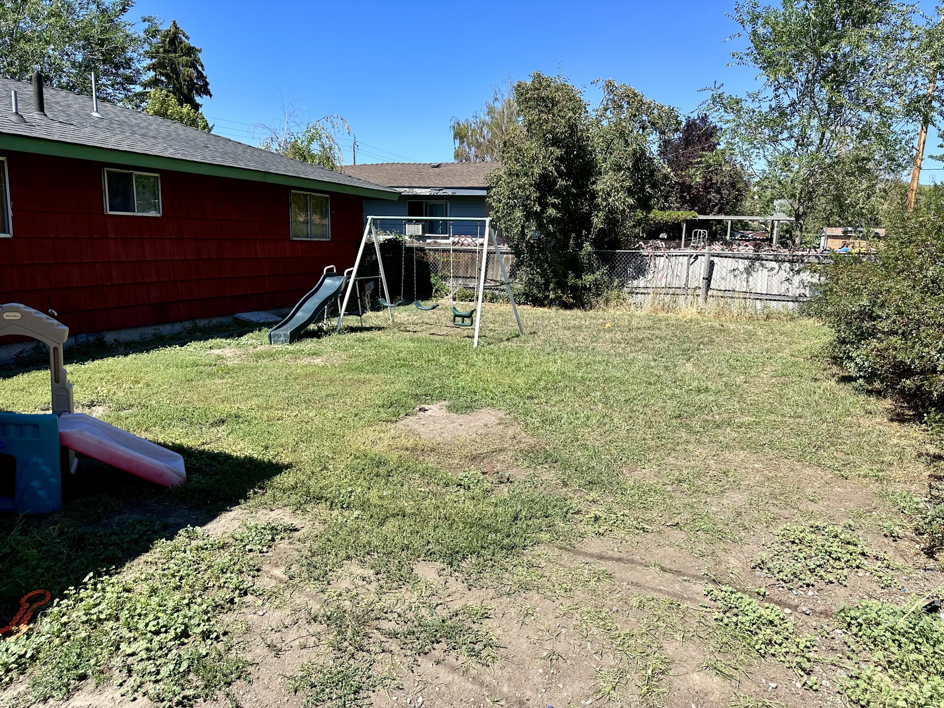 Old Orchard Manor - Residential