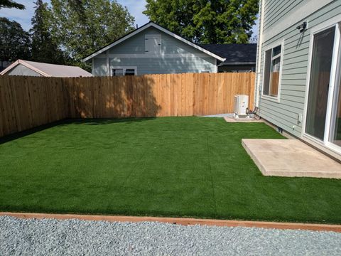 Tiny photo for 613 St Thomas Lane, Eagle Point, OR 97524 (MLS # 220221211)