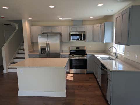 Tiny photo for 613 St Thomas Lane, Eagle Point, OR 97524 (MLS # 220221211)