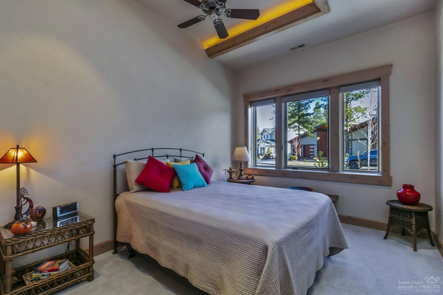 Three Pines Ridge - Residential