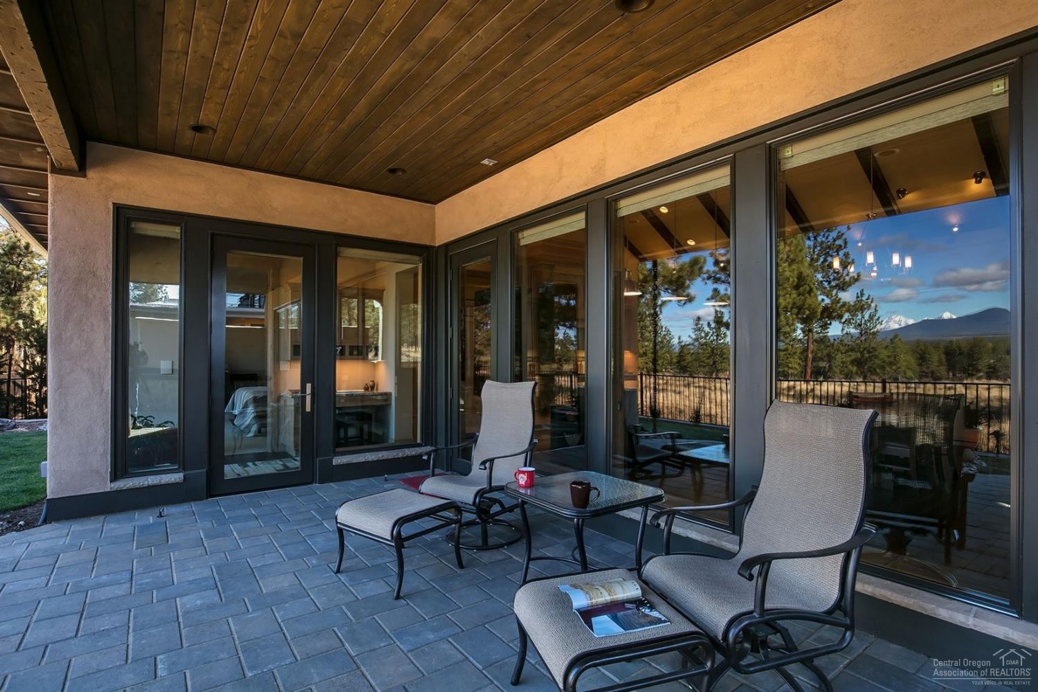 Three Pines Ridge - Residential