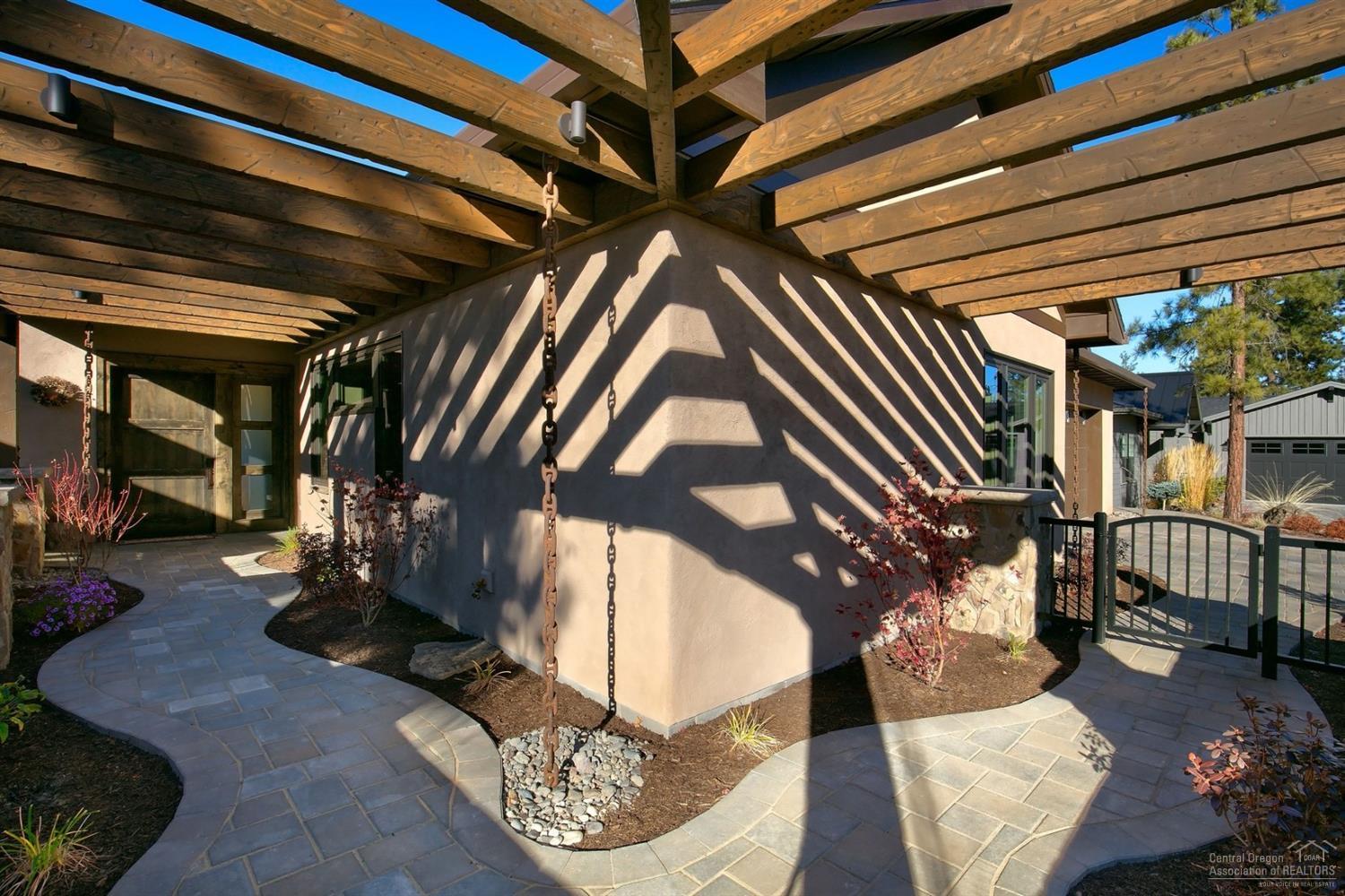 Three Pines Ridge - Residential