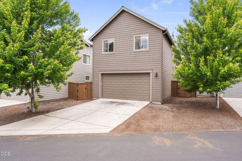 Tiny photo for 61066 SE Sydney Harbor Drive, Bend, OR 97702 (MLS # 220223165)