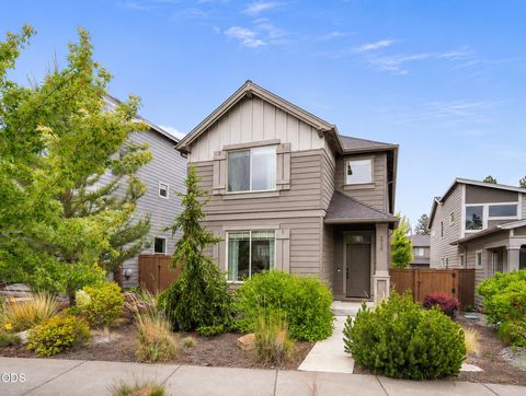 Photo of 61066 SE Sydney Harbor Drive, Bend, OR 97702 (MLS # 220223165)