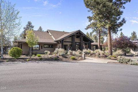 Tiny photo for 61066 SE Sydney Harbor Drive, Bend, OR 97702 (MLS # 220223165)