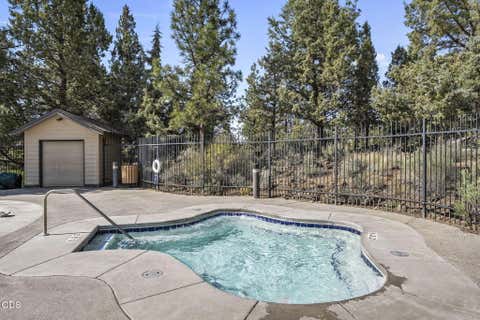 Tiny photo for 61066 SE Sydney Harbor Drive, Bend, OR 97702 (MLS # 220223165)