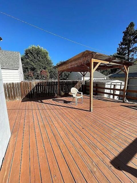 Tiny photo for 2507 Gettle Street, Klamath Falls, OR 97603 (MLS # 220210951)