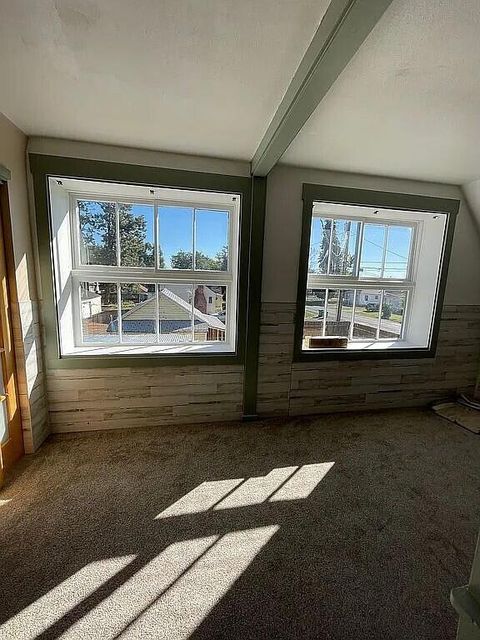 Tiny photo for 2507 Gettle Street, Klamath Falls, OR 97603 (MLS # 220210951)