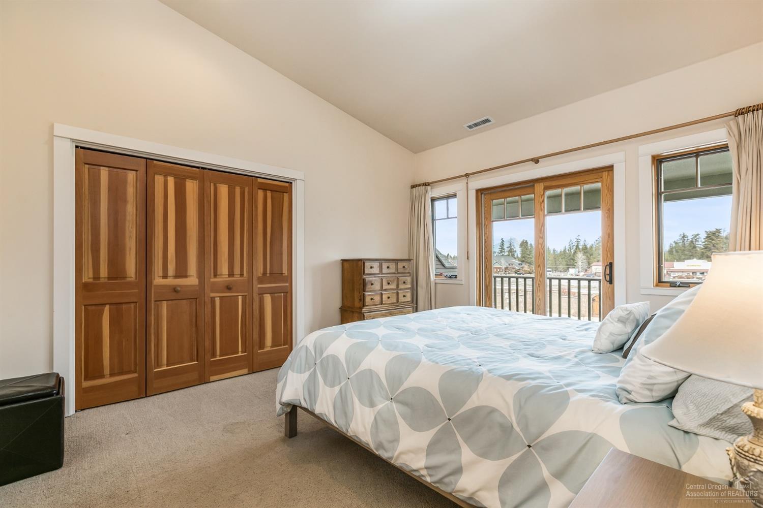 Pine Meadow Vill - Residential