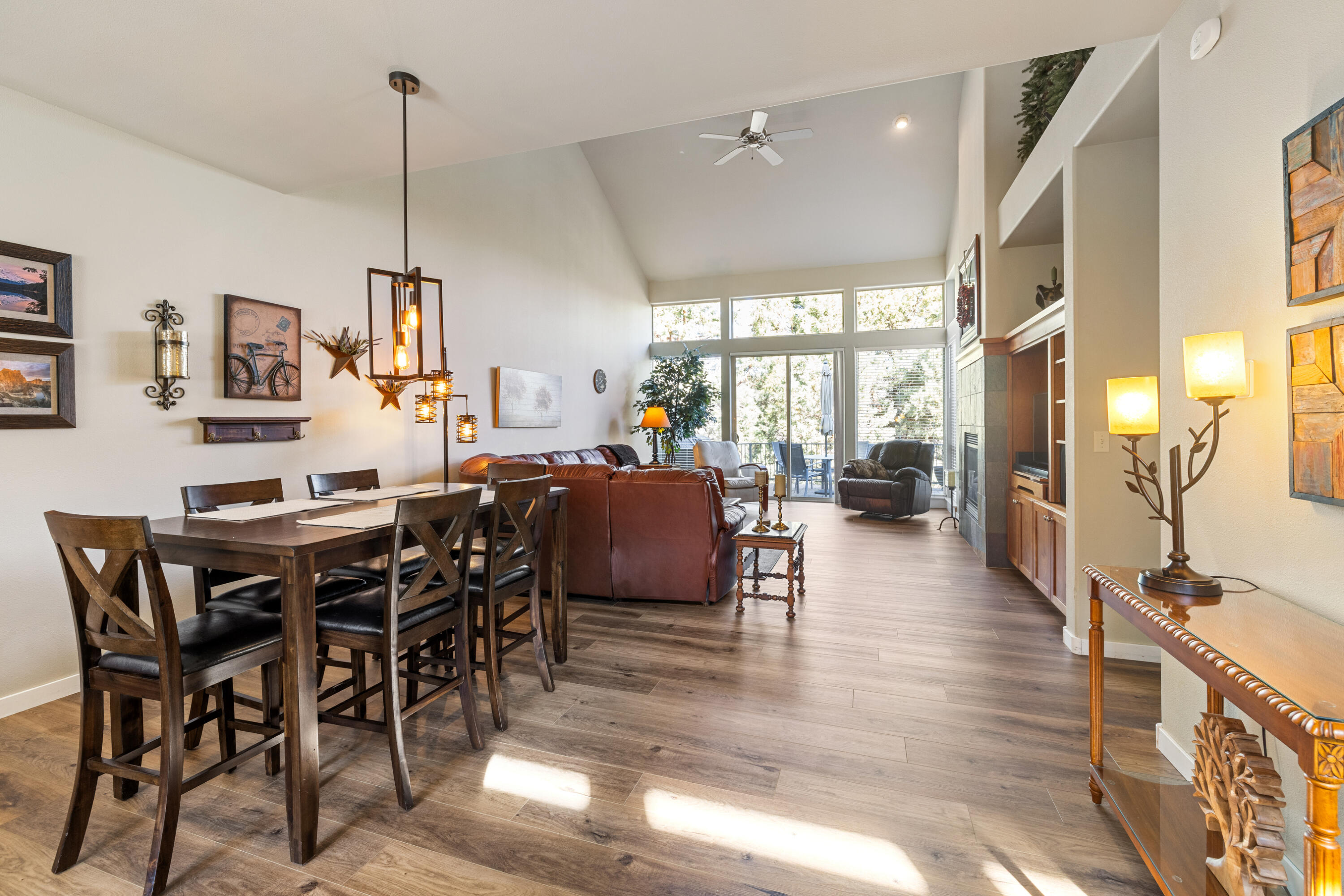 10674 Village Loop